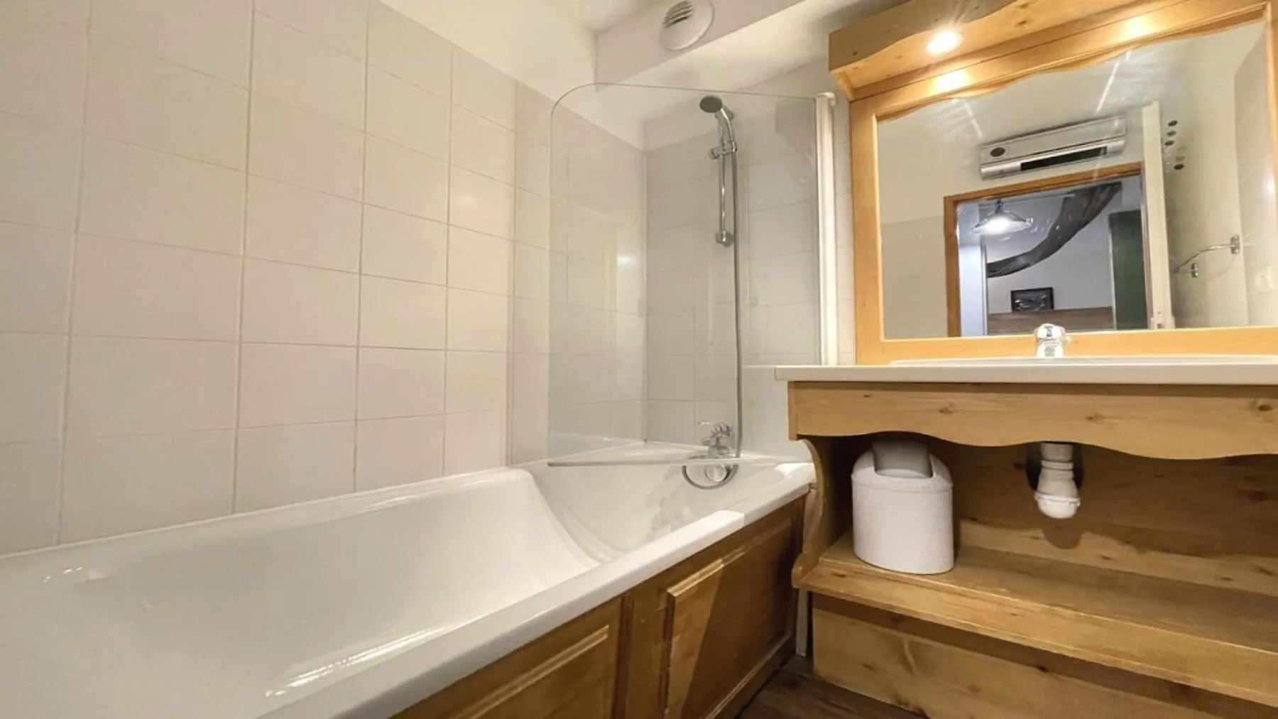 Residence Dame Blanche - Dba124 - Appt 2 Chambres + Coin Montagne - Balcon - 8 Personnes Mae-8014 Narreyroux Apartment